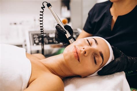 The regulations around what medical aesthetic procedures estheticians can legally perform vary widely across the United States. . Can estheticians do microneedling in michigan